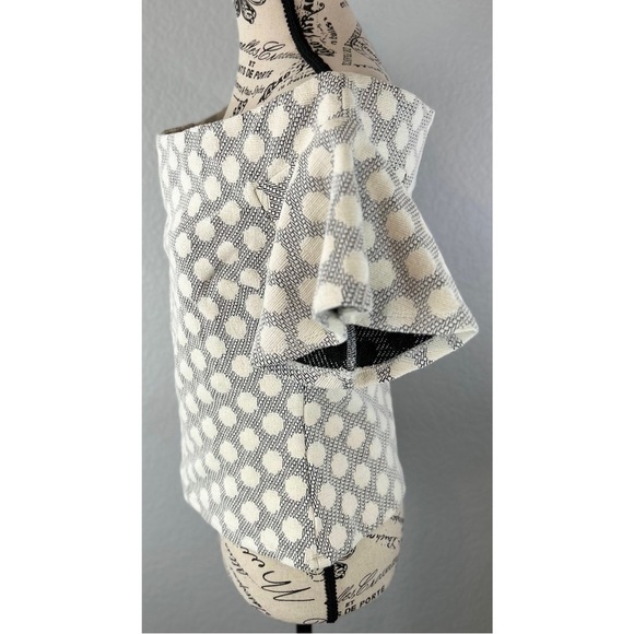 NWT Anthropologie eri + ali polka dot top off shoulder, size Medium - Picture 5 of 14